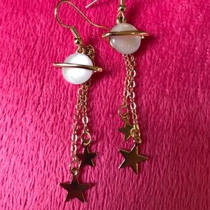 STAR EARRINGS